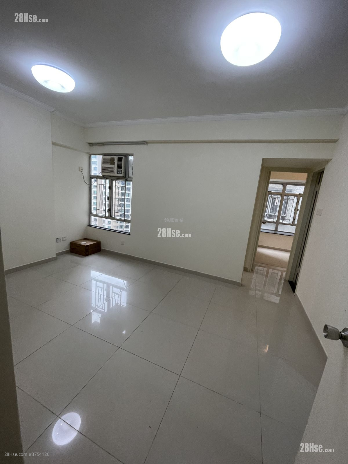 嘉景花園 租盤 2 房 , 1 浴室 354 平方呎