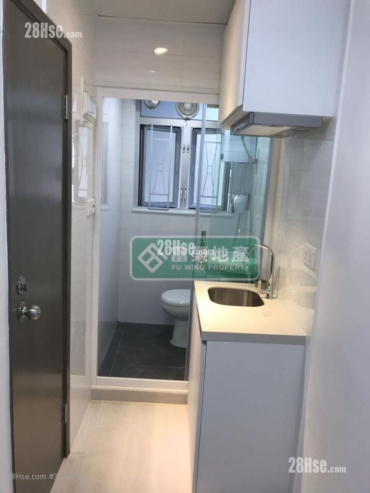 Shun King Building Sell 1 Bedroom , 1 Bathroom 216 ft²