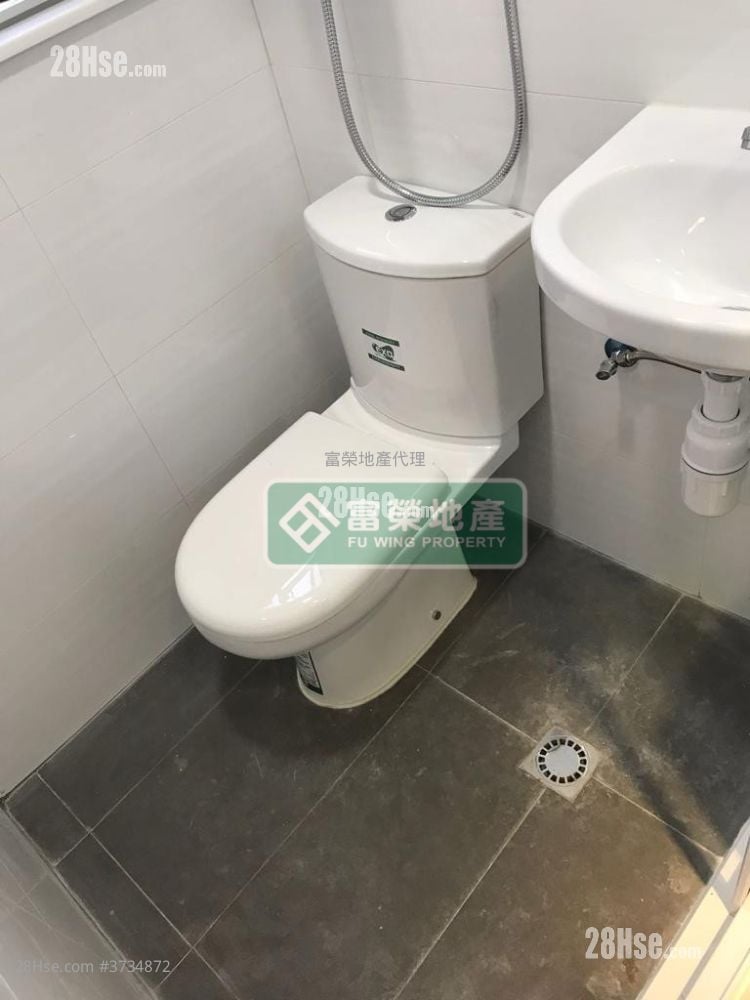 Shun King Building Sell 1 Bedroom , 1 Bathroom 216 ft²