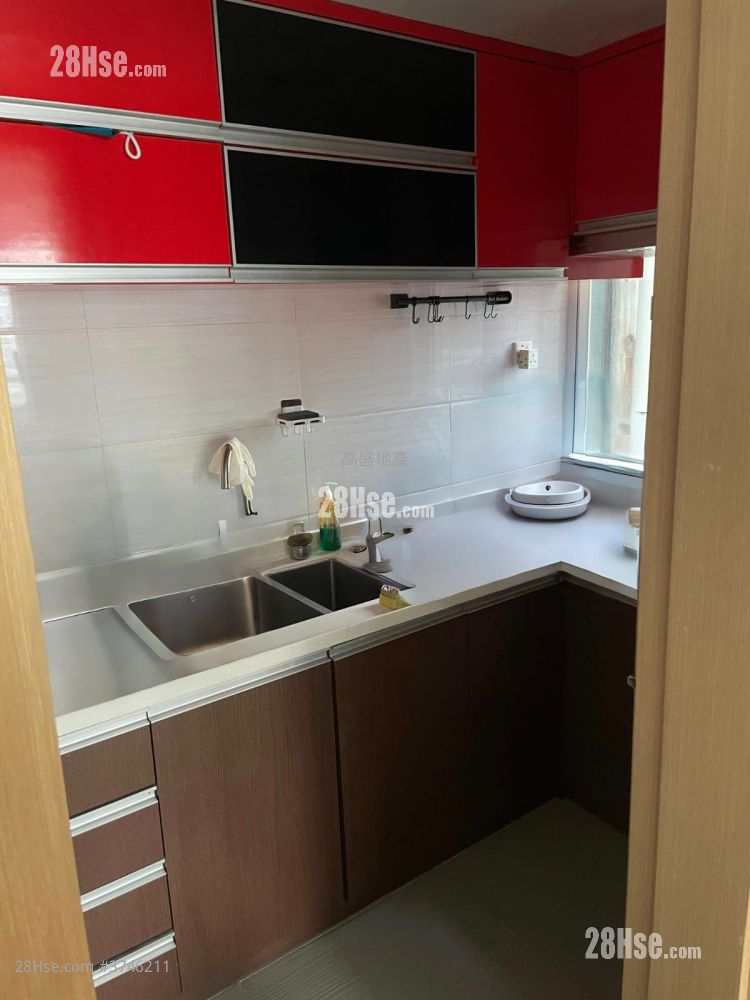 南昌戲院大廈 租盤 2 房 , 1 浴室 496 平方呎