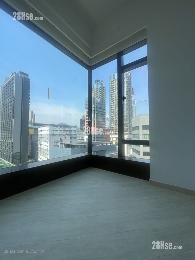 Gateway Square Mile Rental 2 Bedrooms , 1 Bathroom 351 ft²