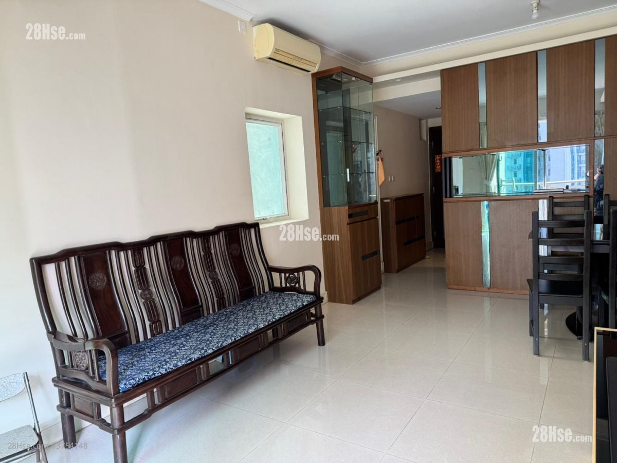 日出康城領峯 售盤 3 房 , 2 浴室 680 平方呎