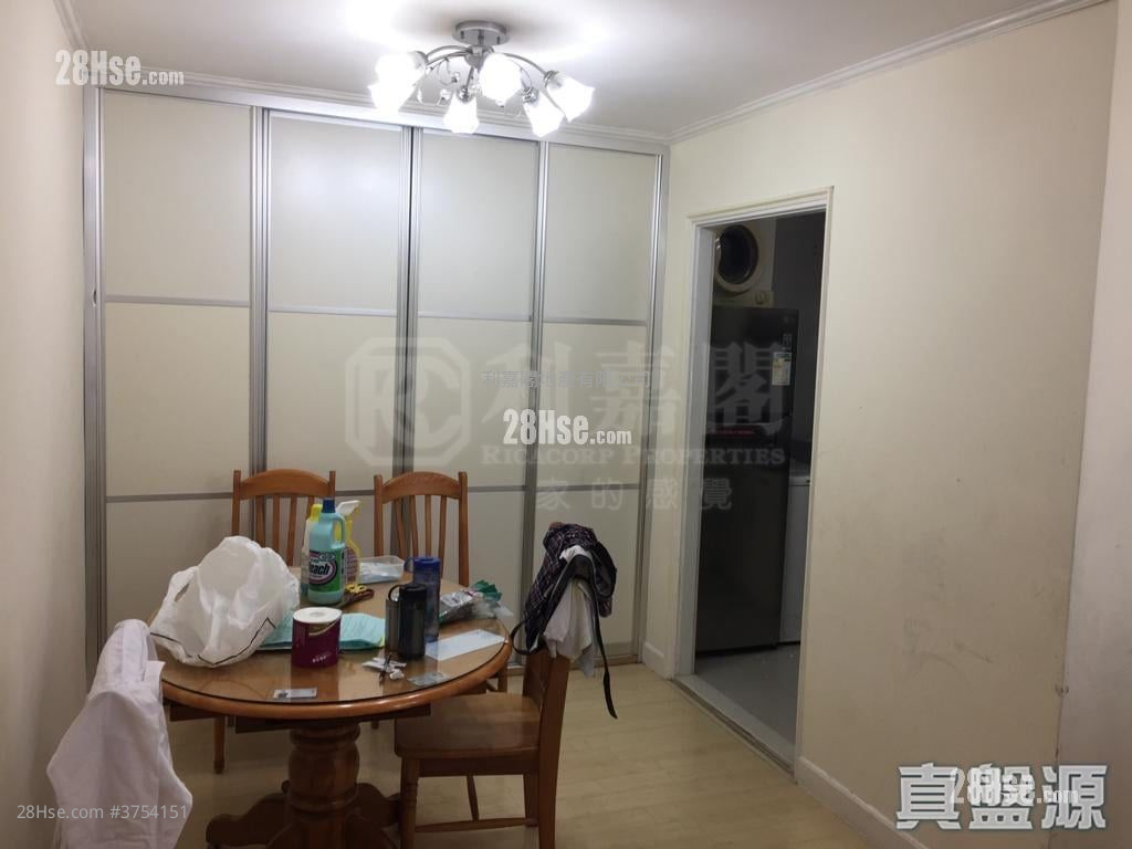 太古城 租盤 2 房 , 2 浴室 680 平方呎