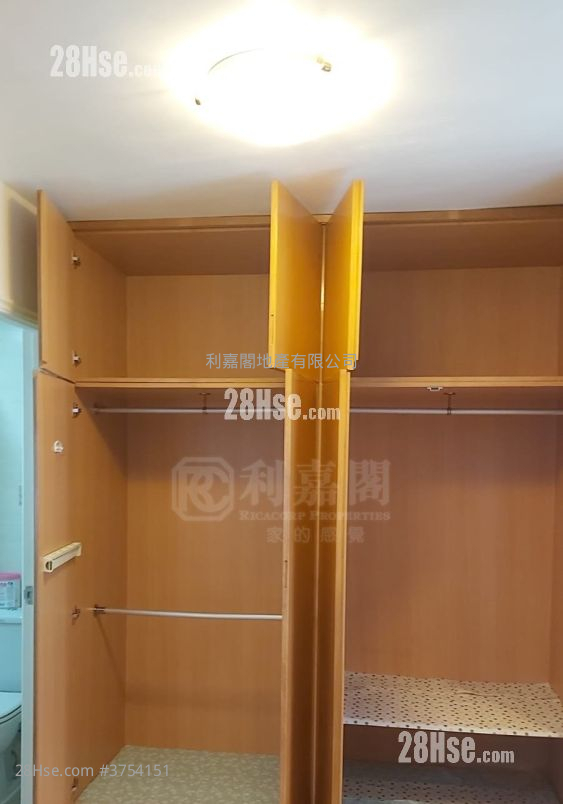 太古城 租盤 2 房 , 2 浴室 680 平方呎