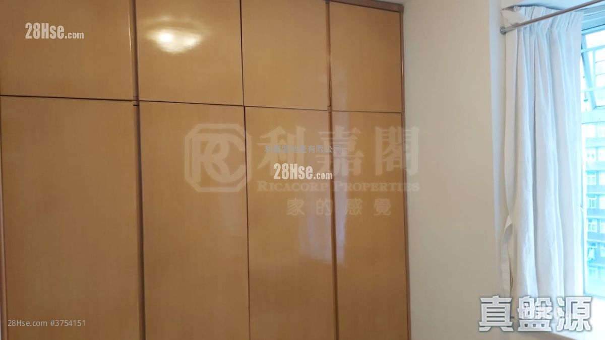 太古城 租盤 2 房 , 2 浴室 680 平方呎