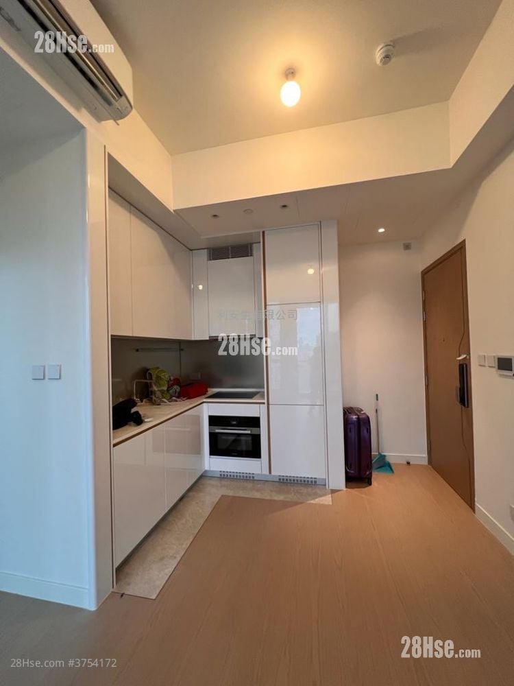 Monaco One Rental 2 Bedrooms , 1 Bathroom 445 ft²