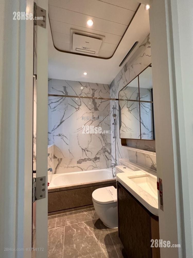 Monaco One Rental 2 Bedrooms , 1 Bathroom 445 ft²