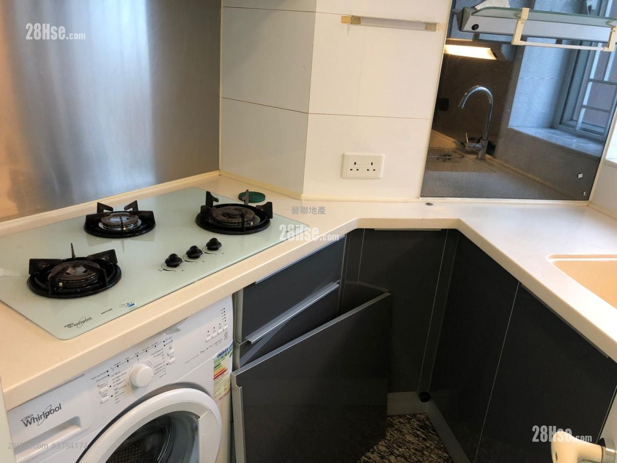 名城 售盤 3 房 , 1 浴室 678 平方呎