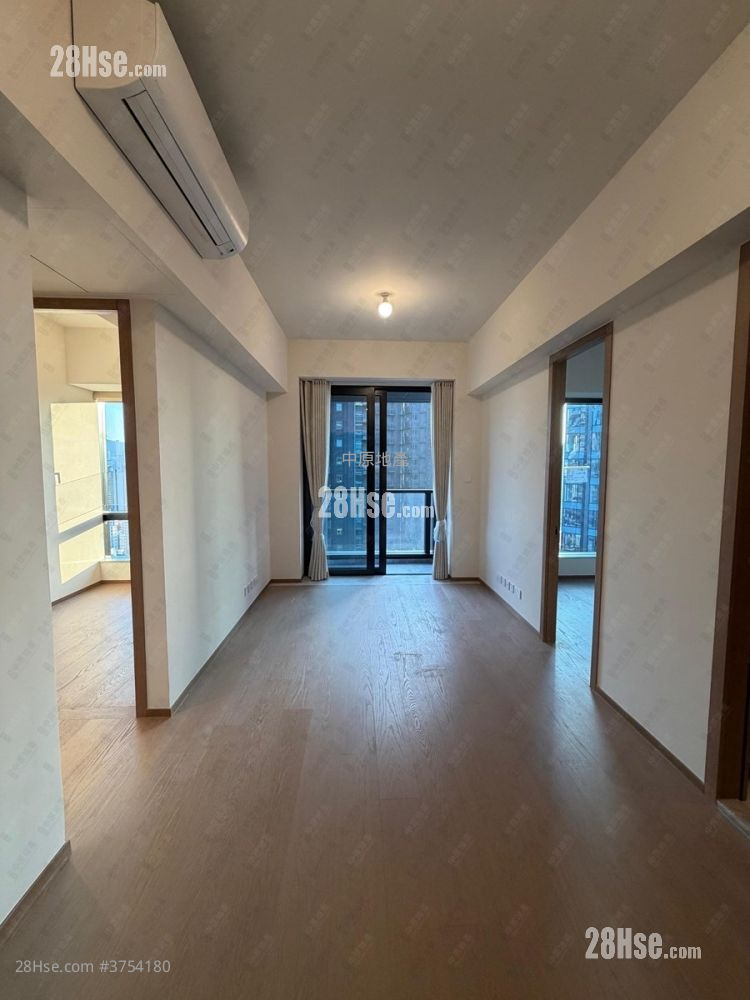 朗賢峯 租盤 725 平方呎