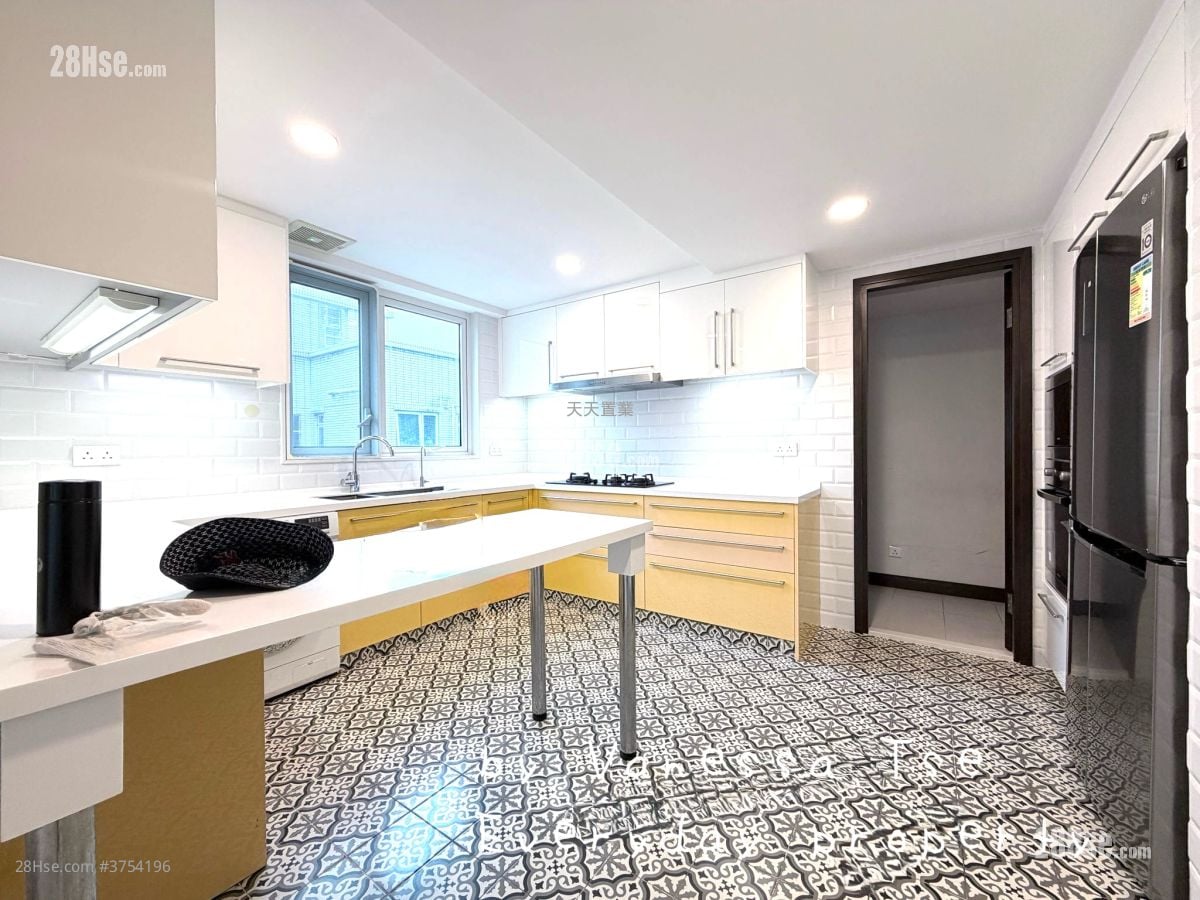 曉嵐閣 售盤 3 房 , 2 浴室 1,104 平方呎