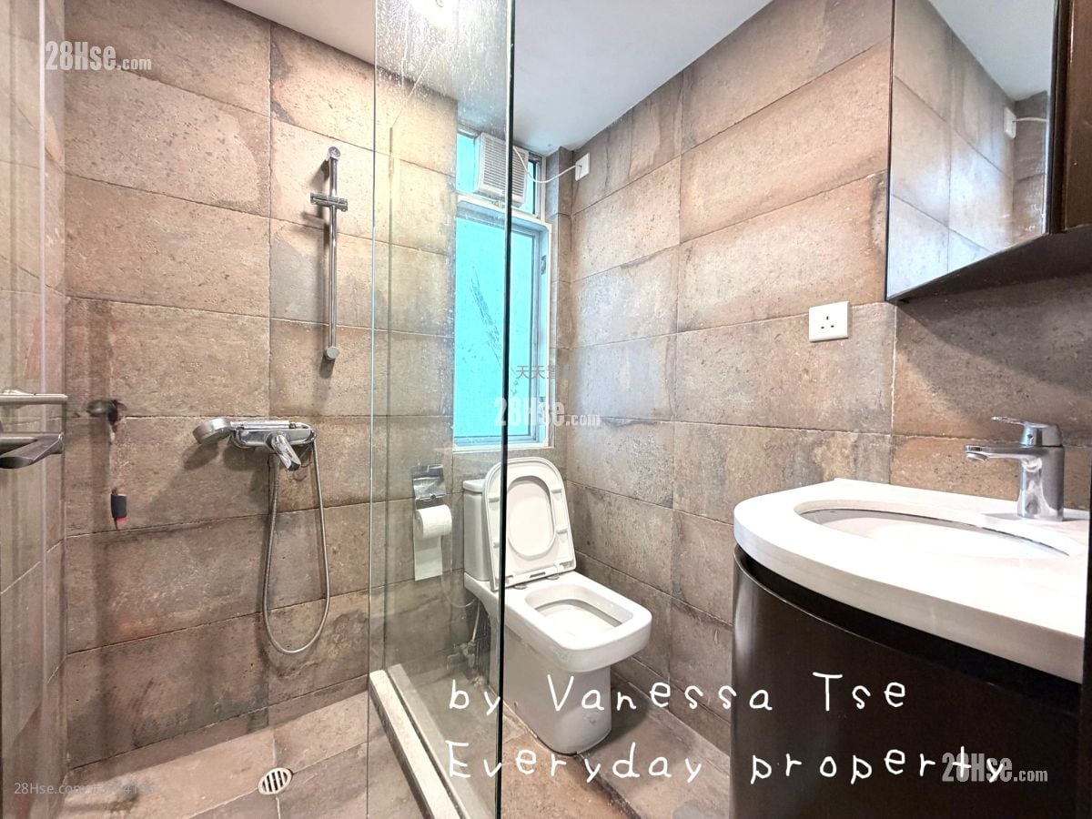 曉嵐閣 售盤 3 房 , 2 浴室 1,104 平方呎