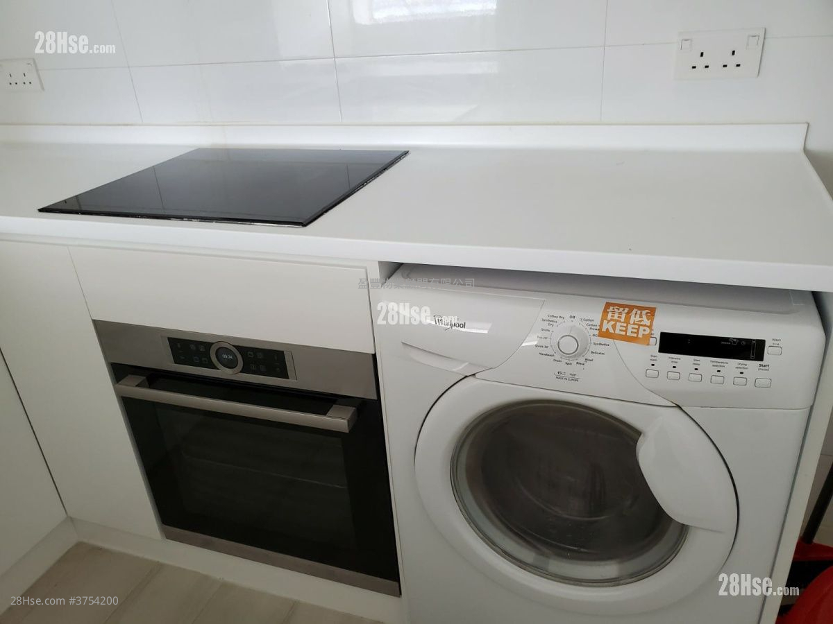 Elizabeth House Sell 2 Bedrooms , 1 Bathroom 612 ft²