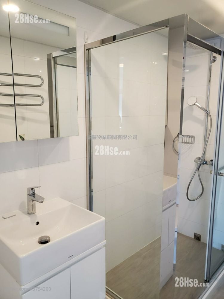 Elizabeth House Sell 2 Bedrooms , 1 Bathroom 612 ft²