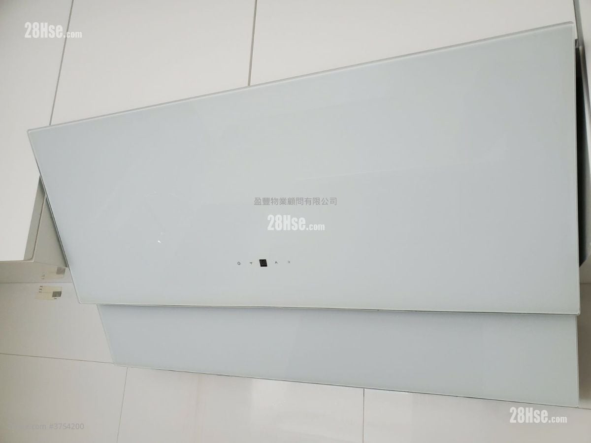 Elizabeth House Sell 2 Bedrooms , 1 Bathroom 612 ft²