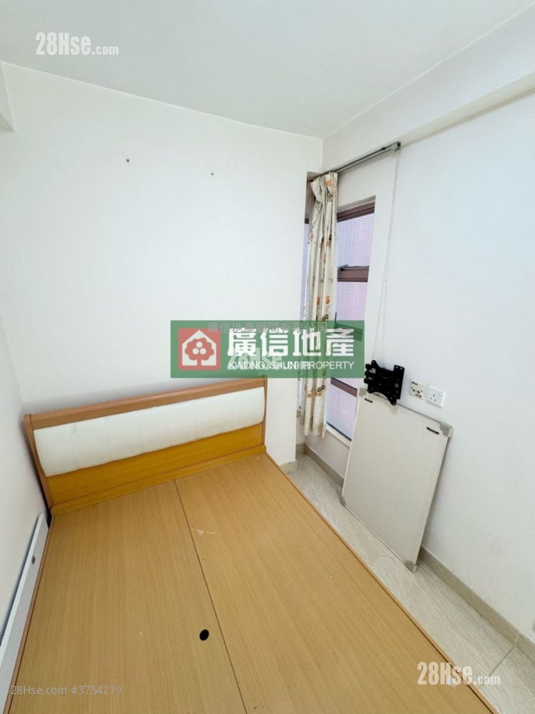 Orchid Court Sell 2 Bedrooms , 1 Bathroom 287 ft²