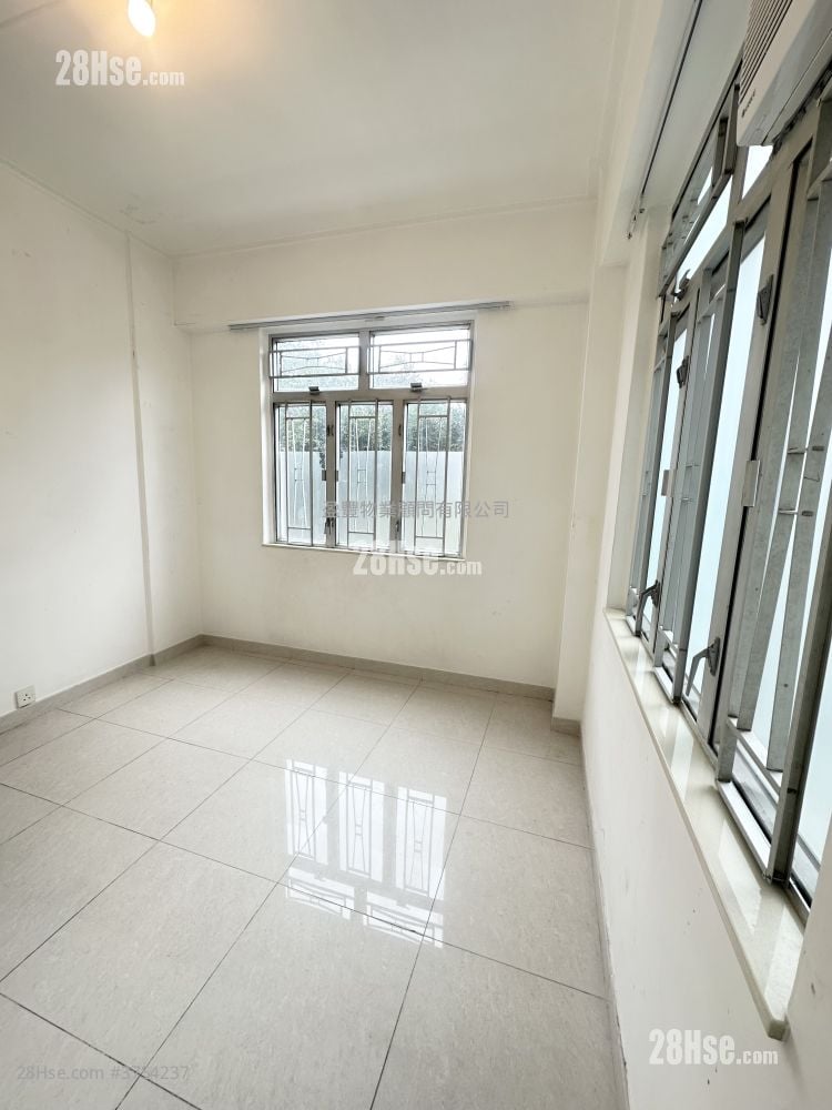 海倫大廈 租盤 3 房 , 1 浴室 932 平方呎