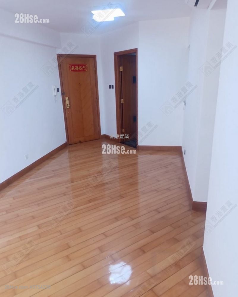 Park Avenue Sell 3 Bedrooms 673 ft²