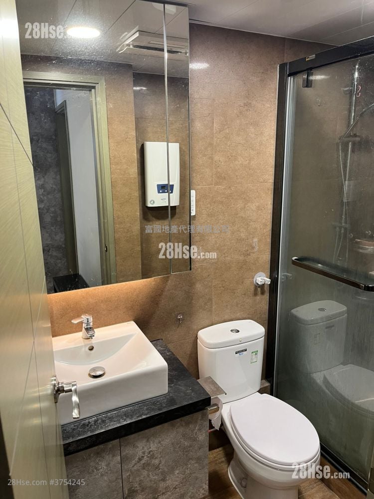 Village Sell 3 Bedrooms , 1 Bathroom 700 ft²