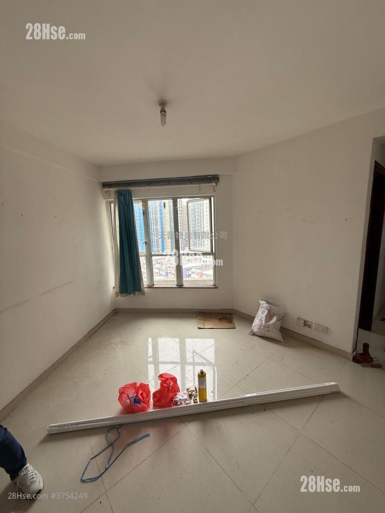 Bailey Garden Sell 3 Bedrooms , 2 Bathrooms 476 ft²