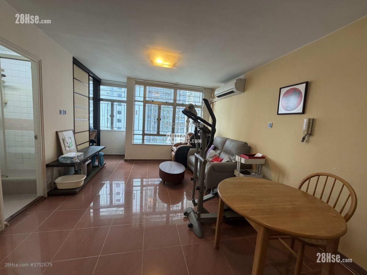 东熹苑 售盘 3 房 , 2 浴室