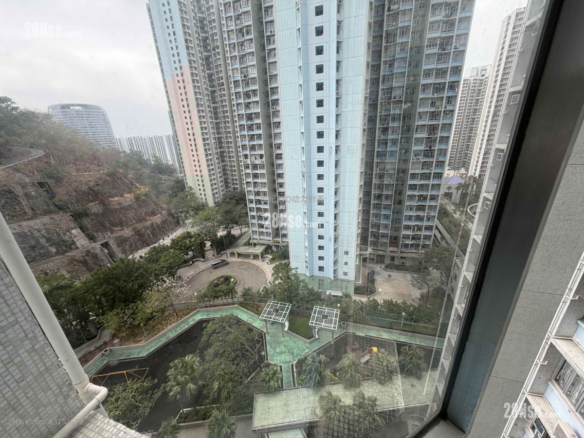 东熹苑 售盘 3 房 , 2 浴室