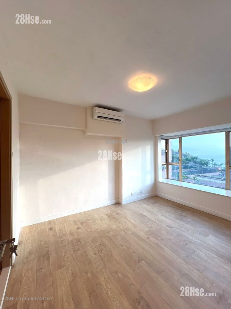 香港黃金海岸 租盤 4 房 , 3 浴室 875 平方呎