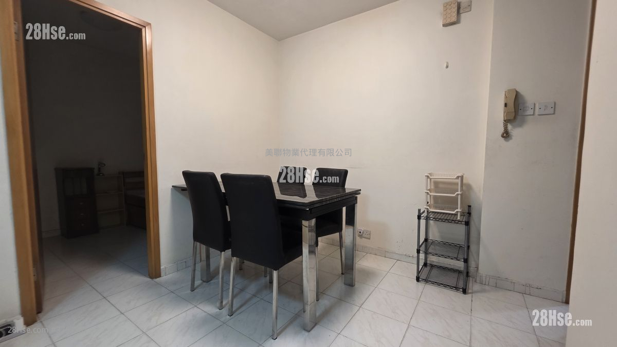 青泰苑 售盤 2 房 , 1 浴室 401 平方呎