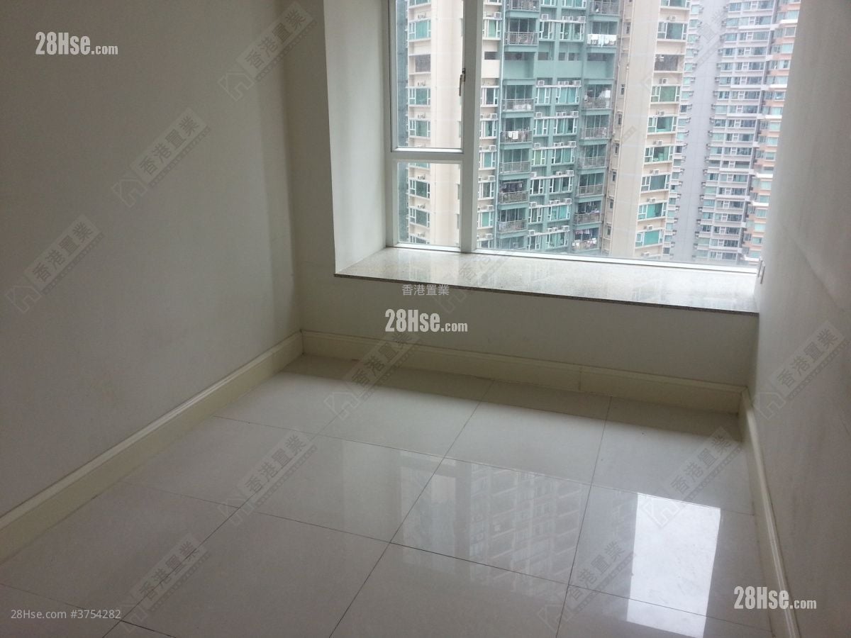 城中駅 售盤 4 房 , 2 浴室 894 平方呎