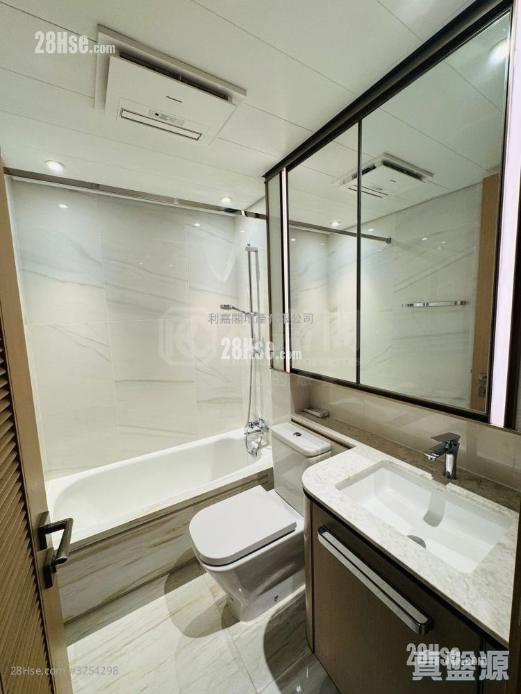 Ocean Marini 售盘 4 房 , 3 浴室 1,061 平方尺