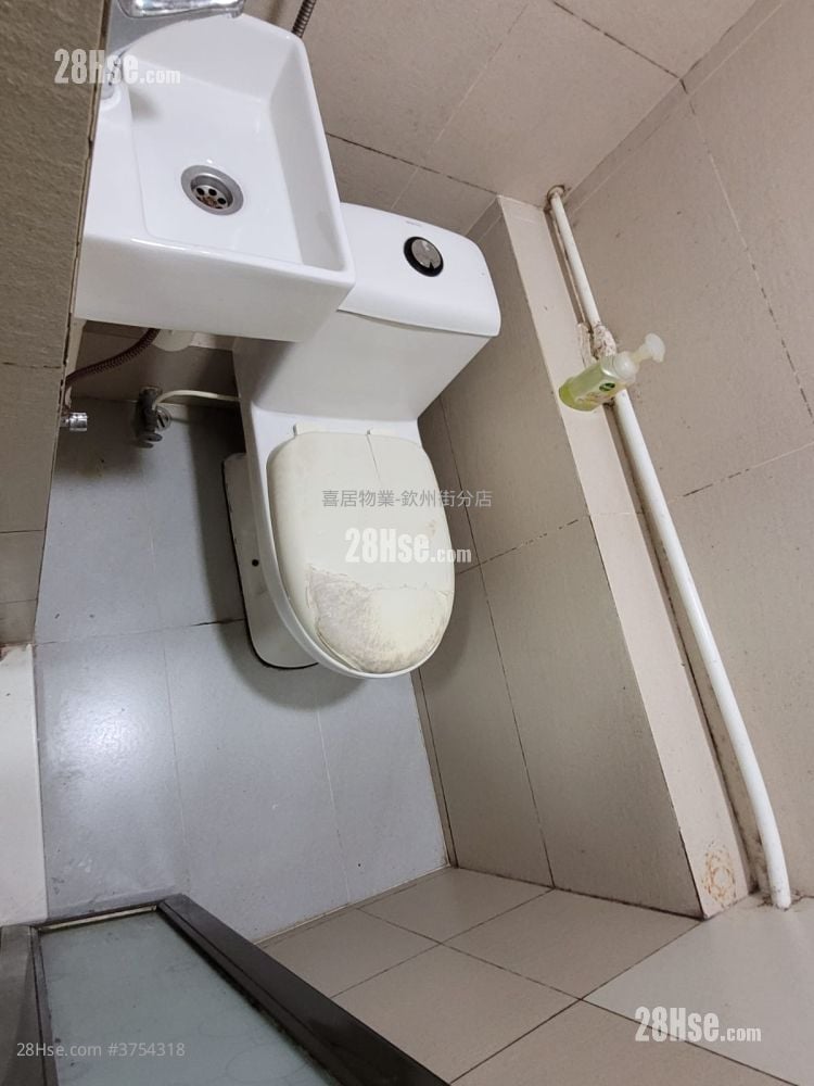 东卢大厦 售盘 3 房 , 3 浴室 449 平方尺