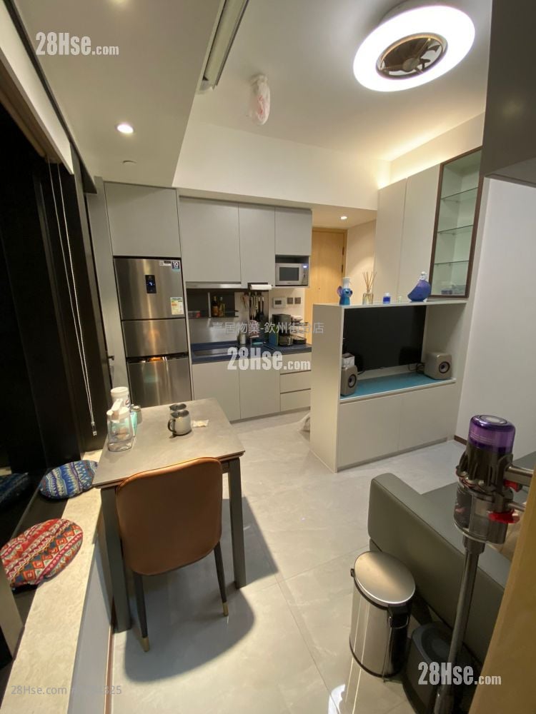 喜遇 租盘 1 房 , 1 浴室 299 平方尺