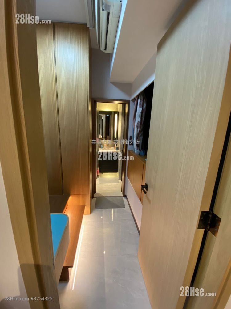 喜遇 租盘 1 房 , 1 浴室 299 平方尺