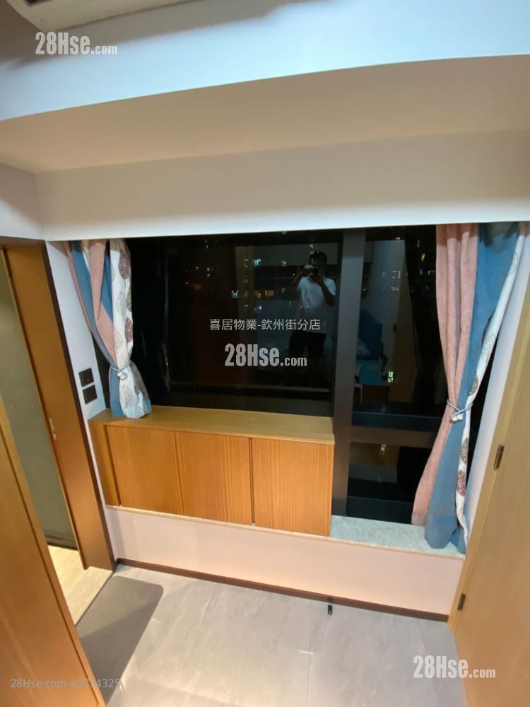 喜遇 租盘 1 房 , 1 浴室 299 平方尺