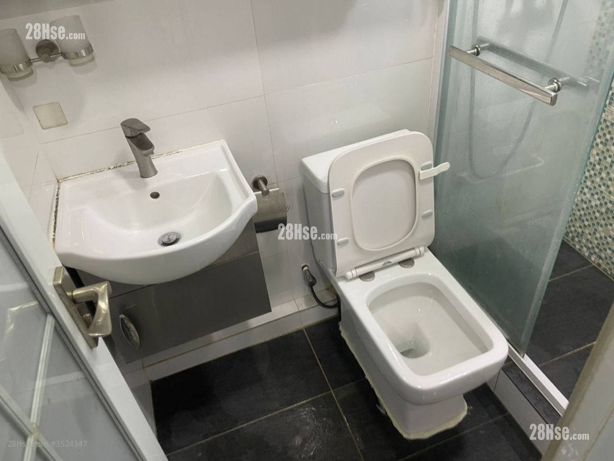 宏發樓 租盤 開放式間隔 , 1 浴室 160 平方呎