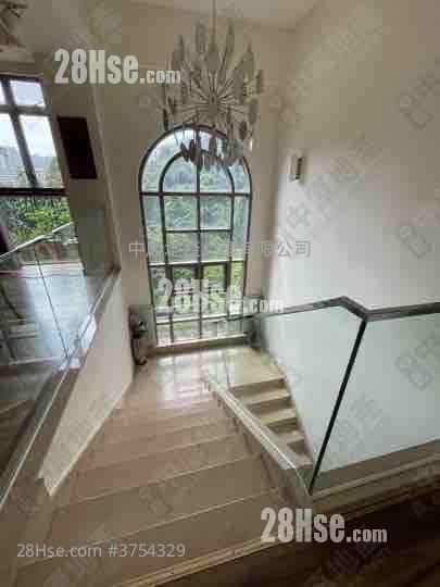 The Great Hill Sell 4 Bedrooms , 4 Bathrooms 2,197 ft²