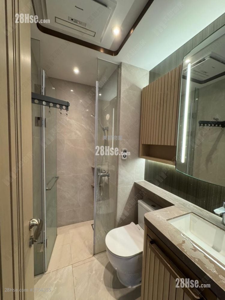 Manor Hill Sell 215 ft²