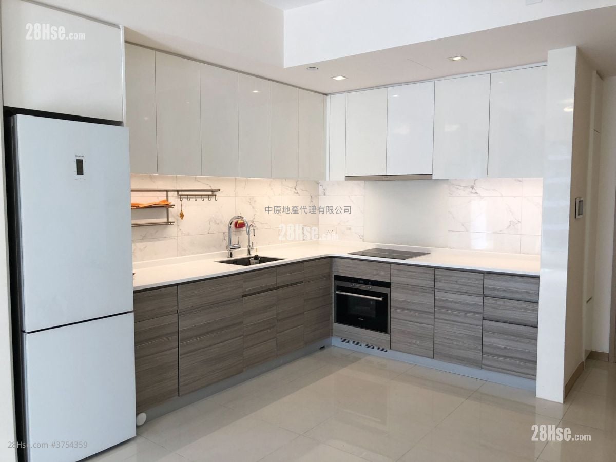 Dragons Range Sell 2 Bedrooms 664 ft²