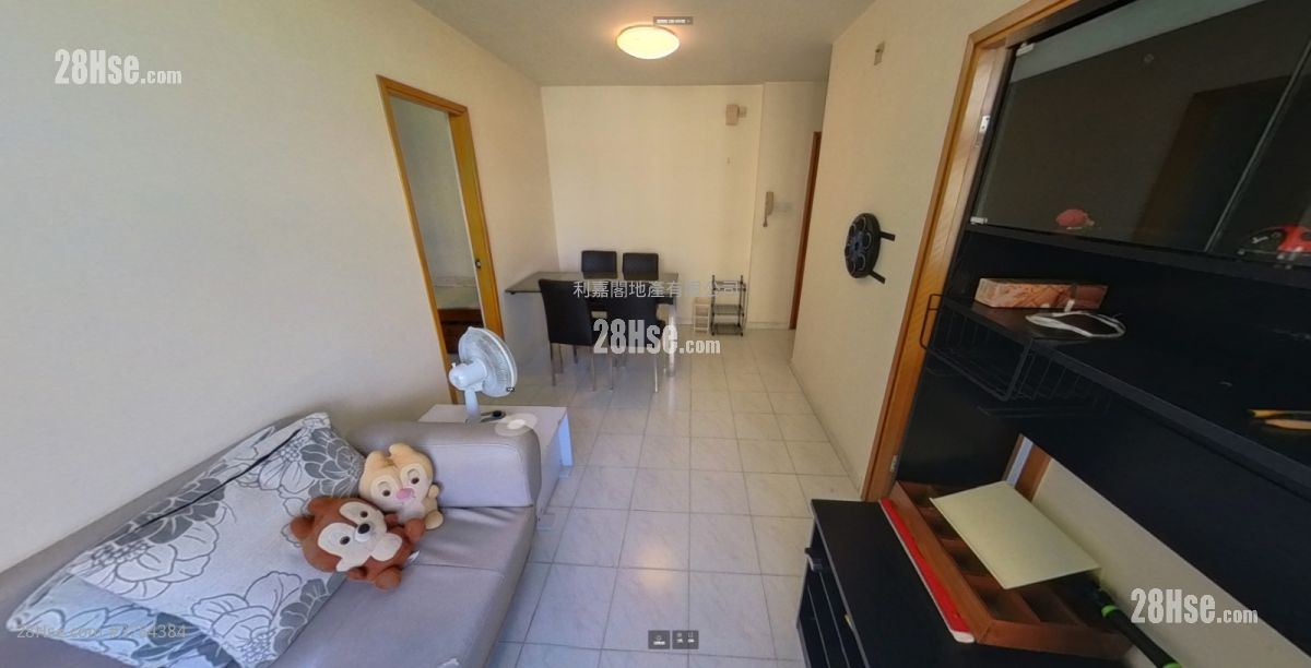 青泰苑 售盤 2 房 , 1 浴室 401 平方呎