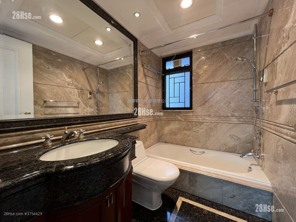 何文田山道1號 售盤 4 房 , 2 浴室 1,298 平方呎