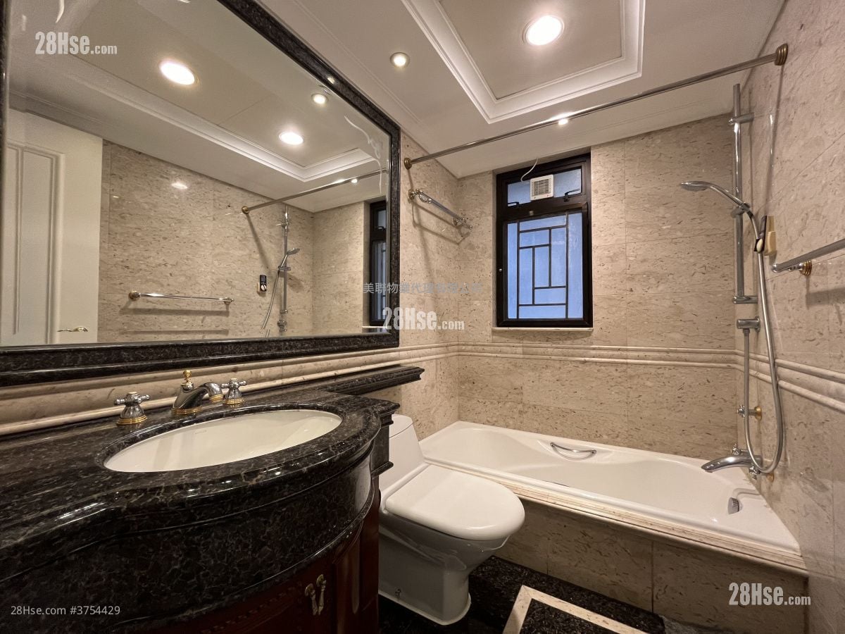 何文田山道1號 售盤 4 房 , 2 浴室 1,298 平方呎