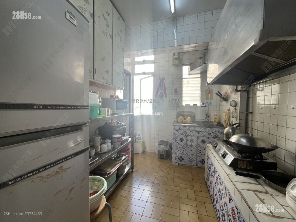 公主台 售盤 3 房 , 2 浴室 1,073 平方呎