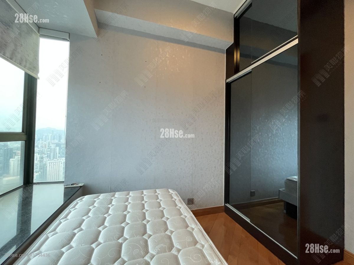 雅利德樺臺 售盤 3 房 , 2 浴室 913 平方呎