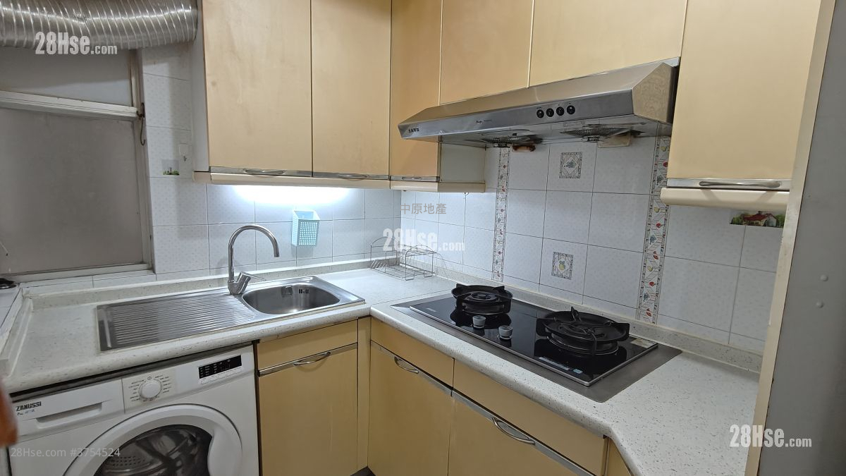 嘉湖山莊 售盤 2 房 , 1 浴室 442 平方呎