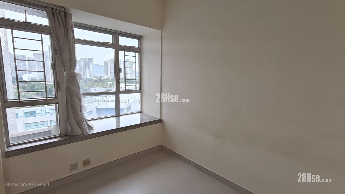 嘉湖山莊 售盤 2 房 , 1 浴室 442 平方呎