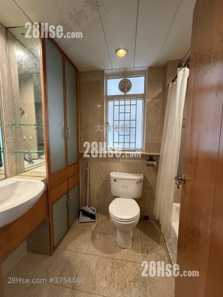 海逸豪园 售盘 1 房 423 平方尺