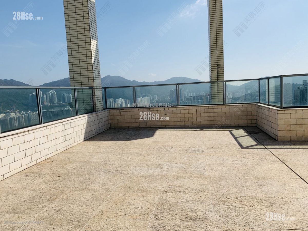 The Palazzo Sell 4 Bedrooms , 5+ Bathrooms 1,790 ft²