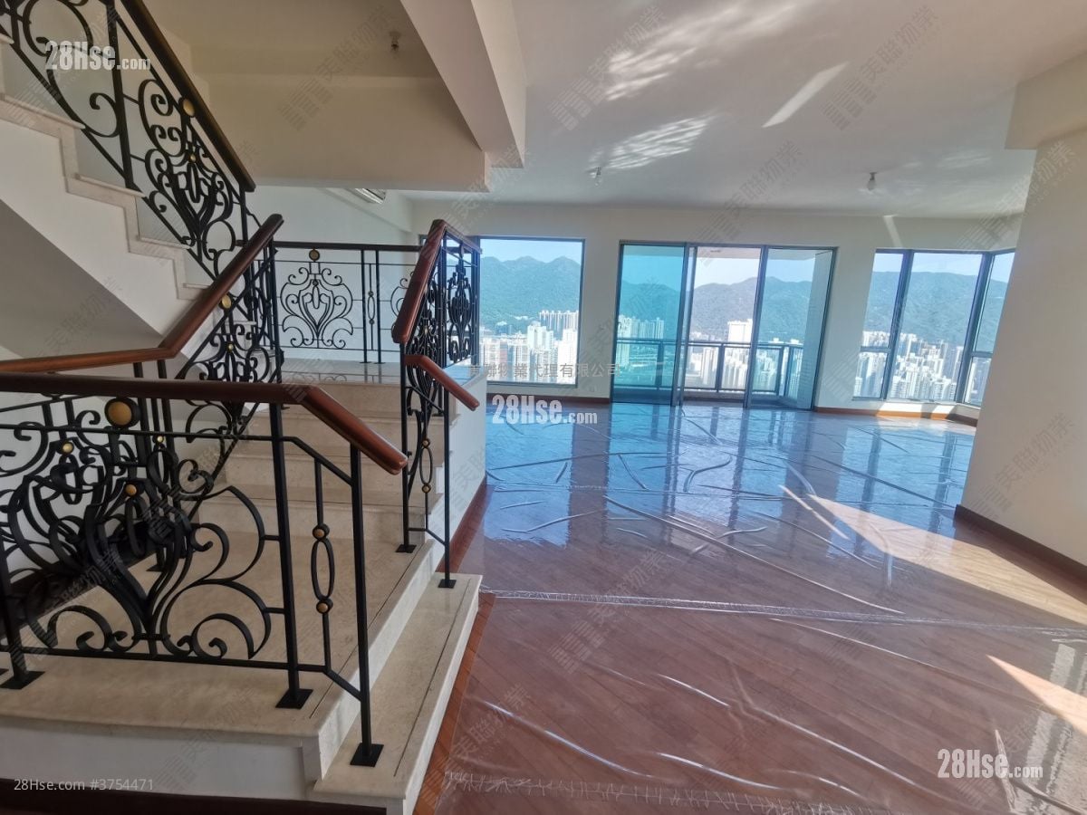 The Palazzo Sell 4 Bedrooms , 5+ Bathrooms 1,790 ft²