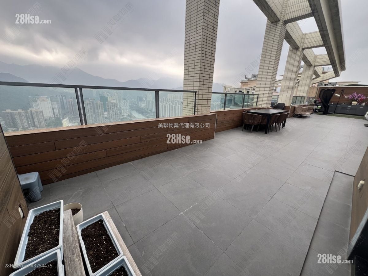 御龍山 售盤 4 房 , 4 浴室 1,555 平方呎