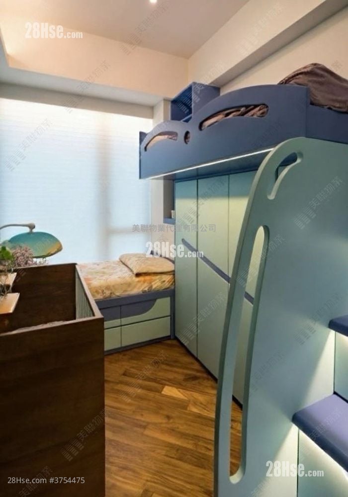 御龍山 售盤 4 房 , 4 浴室 1,555 平方呎