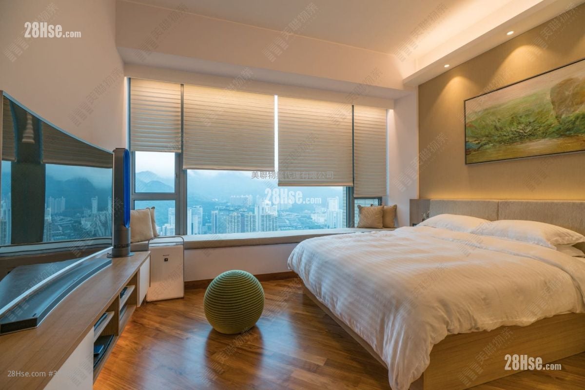 御龍山 售盤 4 房 , 4 浴室 1,555 平方呎